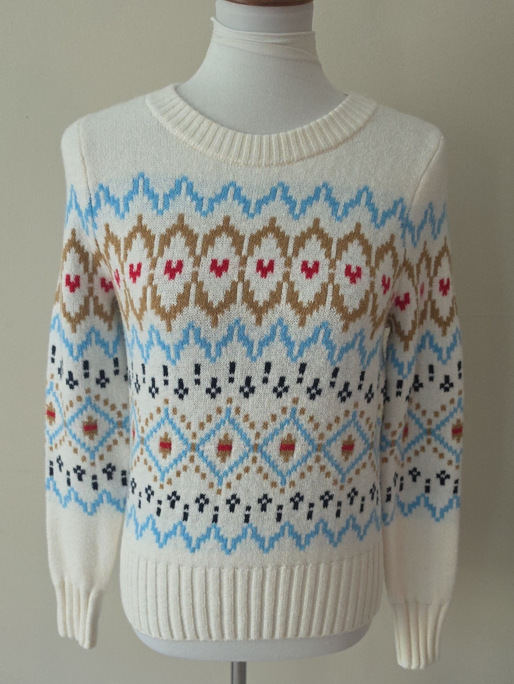 Loft Crewneck Sweater - White with Blue & Brown Pattern Brand New